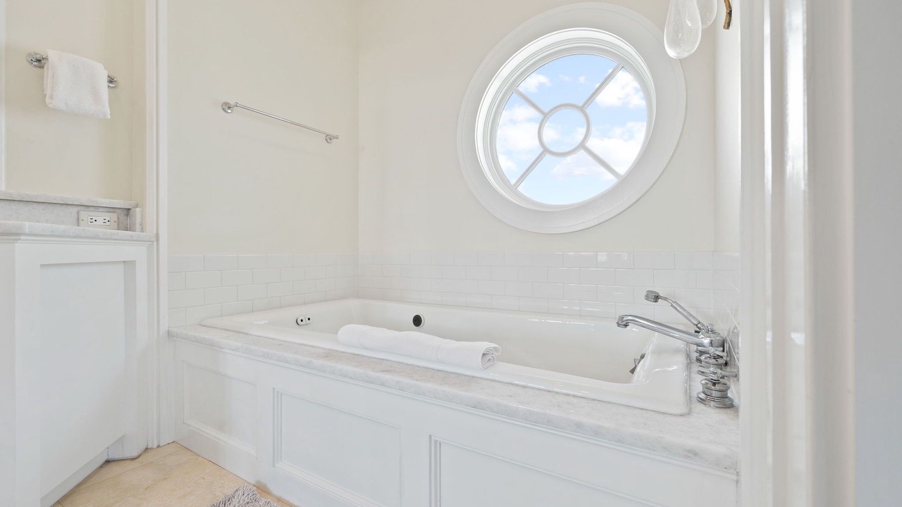 Photo of Bathroom in SeaNest Village