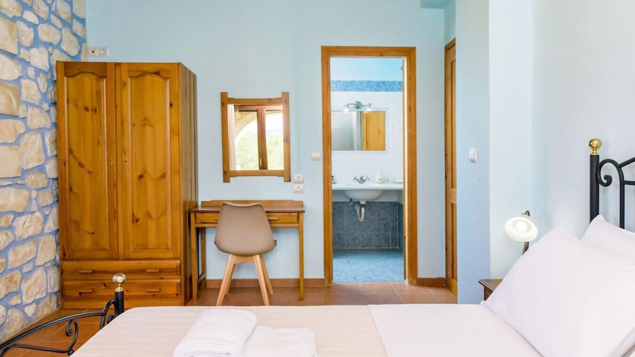 Photo of Bedroom in Asprouliani