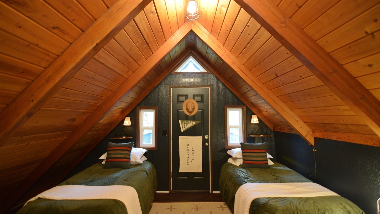Photo of Bedroom in Paradise Estates