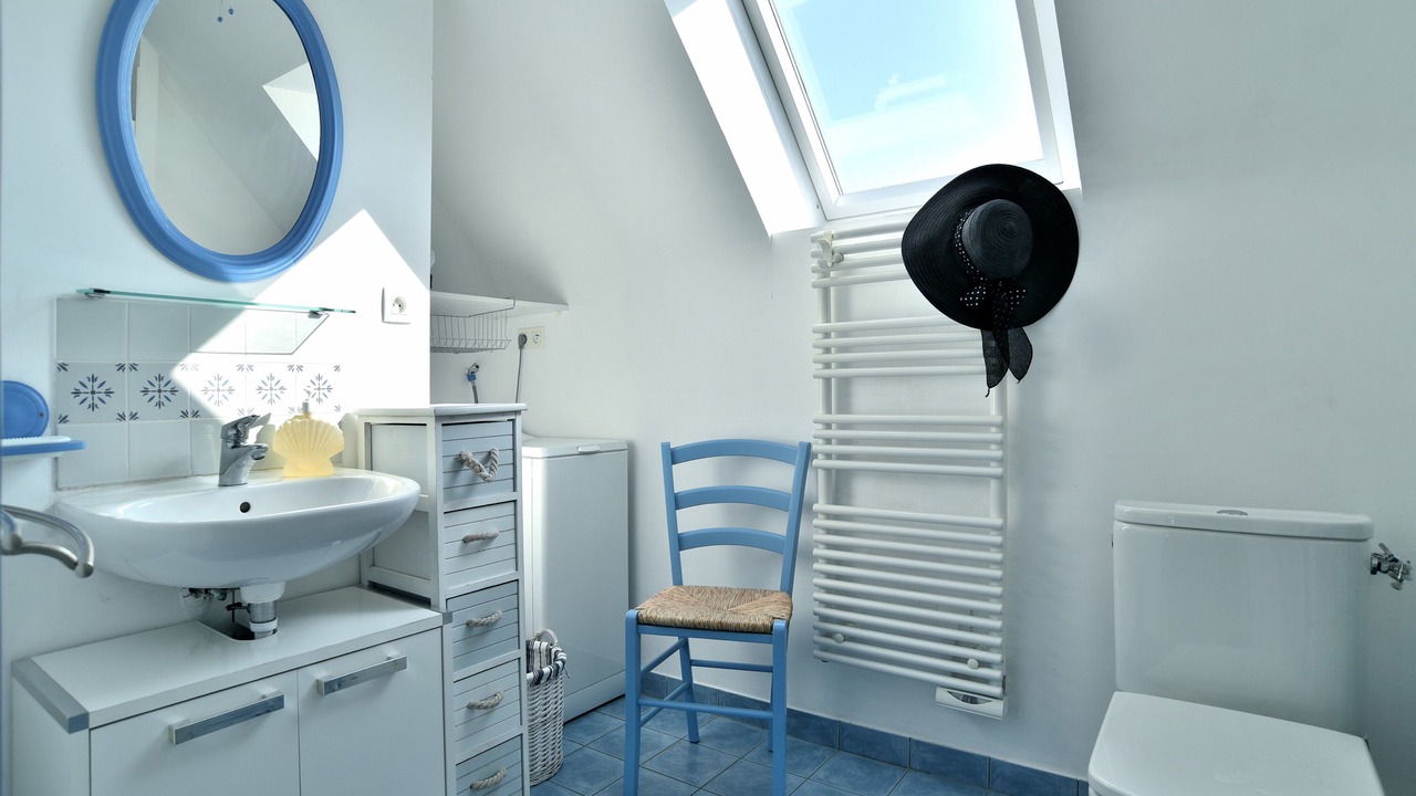Photo of Bathroom in Pleherel-Plage-Vieux-Bourg