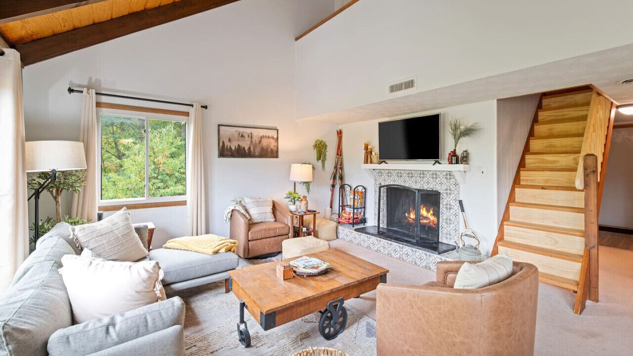 Photo of Livingroom in Basye