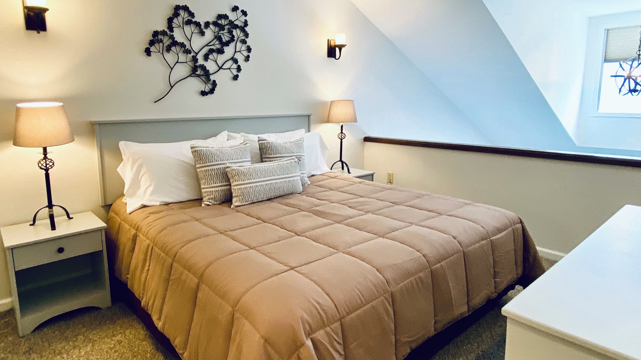 Photo of Bedroom in Hancock