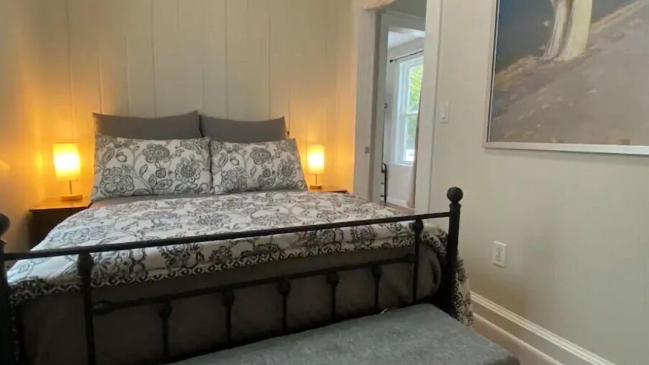 Photo of Bedroom in Ward Two