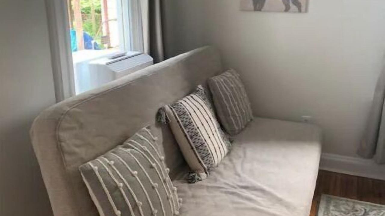Photo of Livingroom in Ward Two