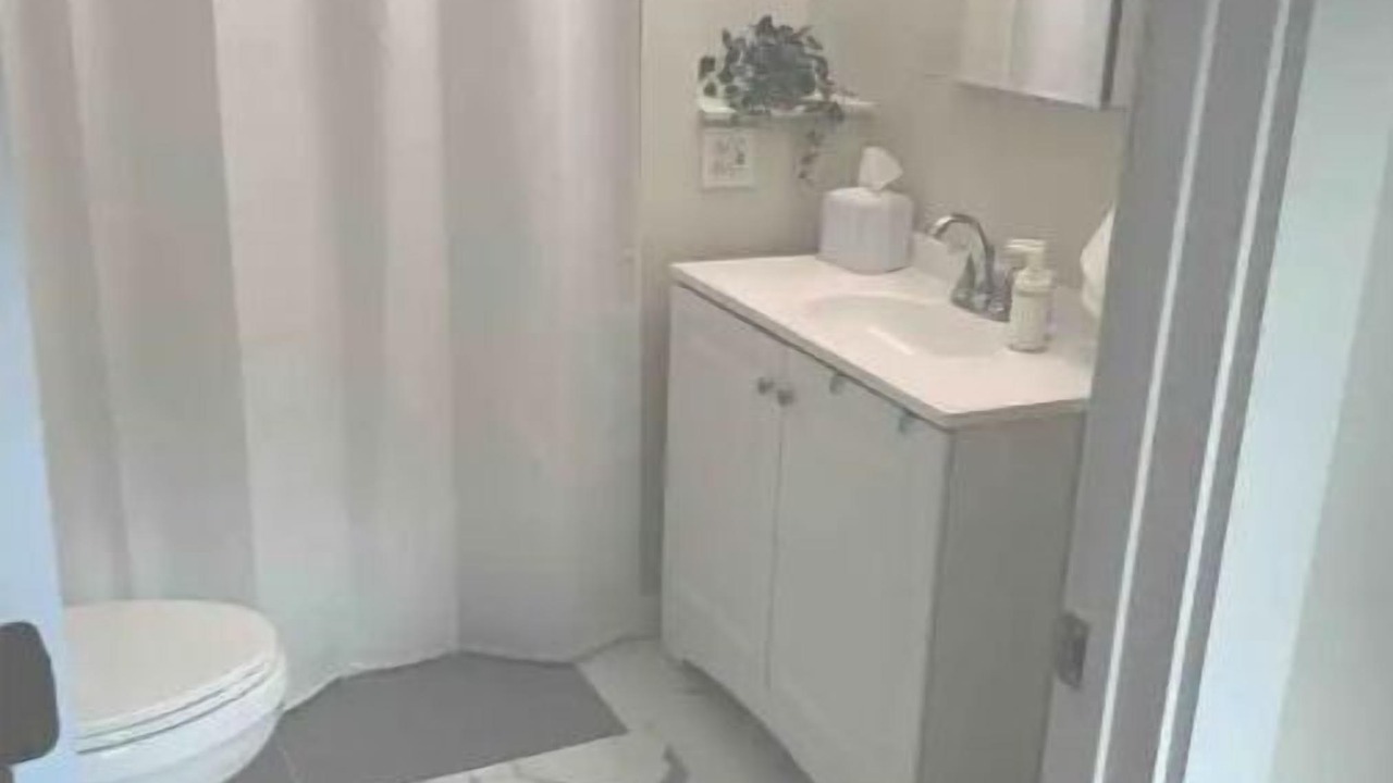 Photo of Bathroom in Ward Two