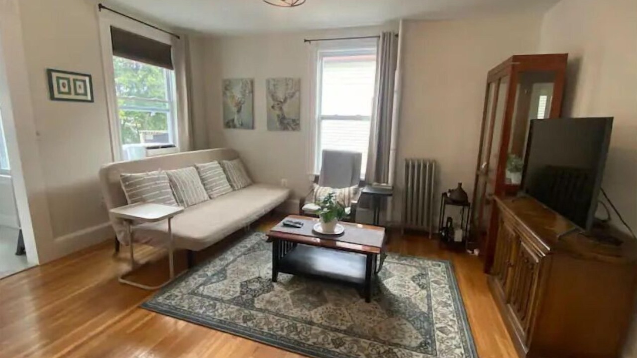 Photo of Livingroom in Ward Two