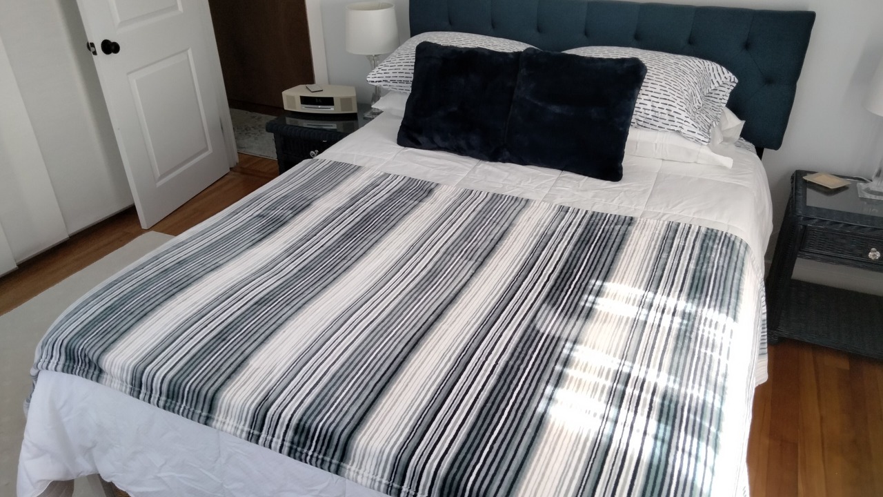 Photo of Bedroom in West Yarmouth