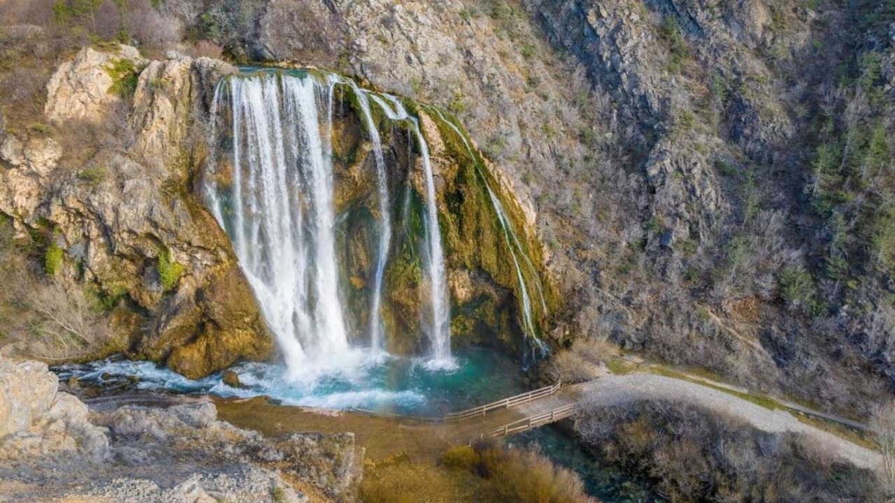 Photo of Others in Cove Parja