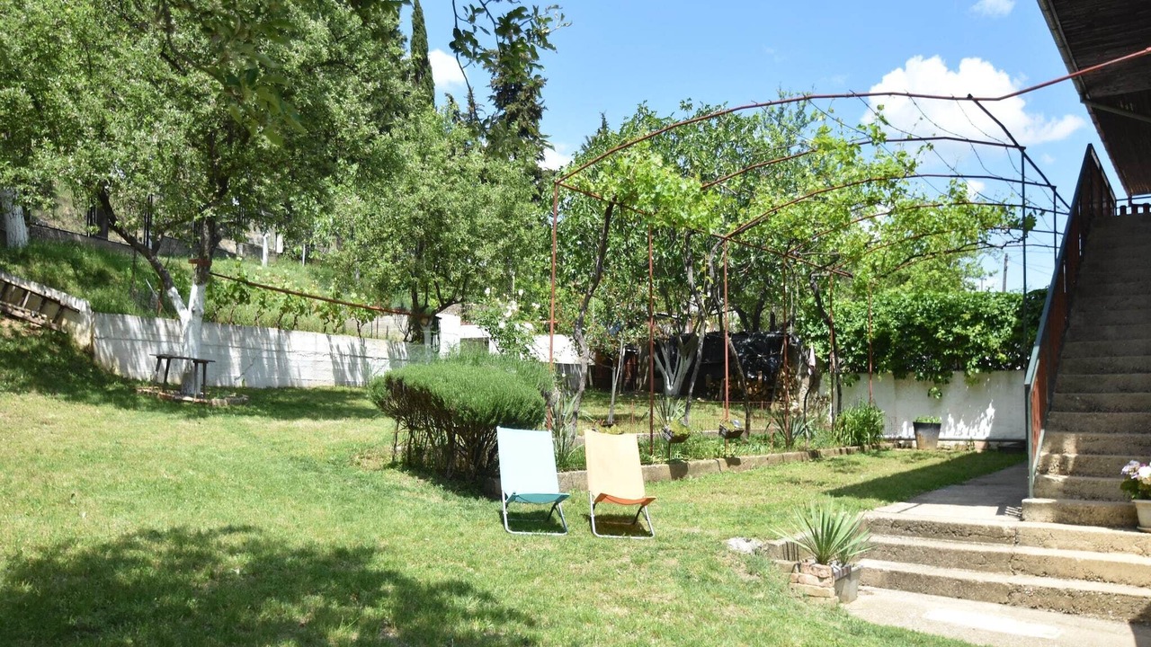 Photo of Outdoor in Cove Parja