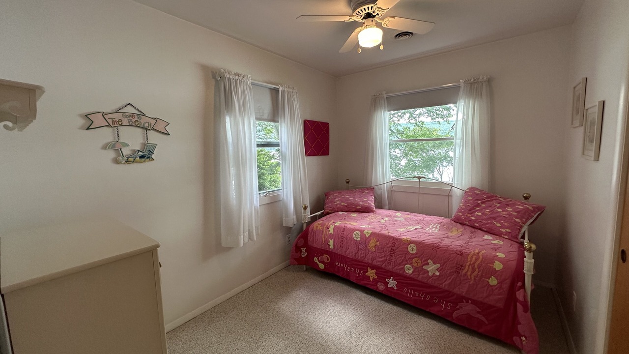 Photo of Bedroom in Honeoye