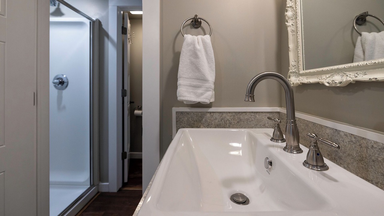 Photo of Bedroom in Luray