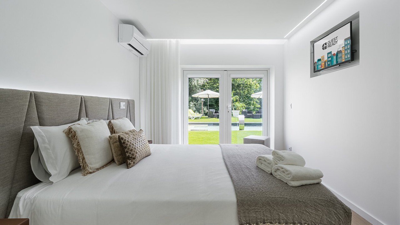 Photo of Bedroom in Anais