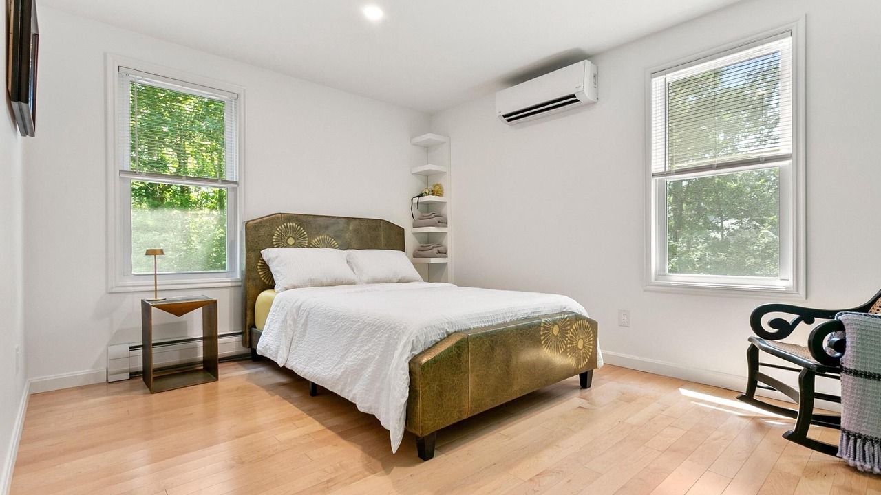 Photo of Bedroom in West Barnstable