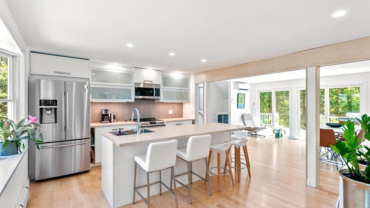 Photo of Kitchen in West Barnstable
