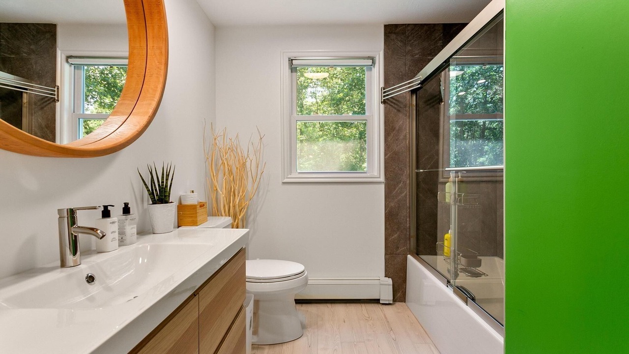 Photo of Bathroom in West Barnstable