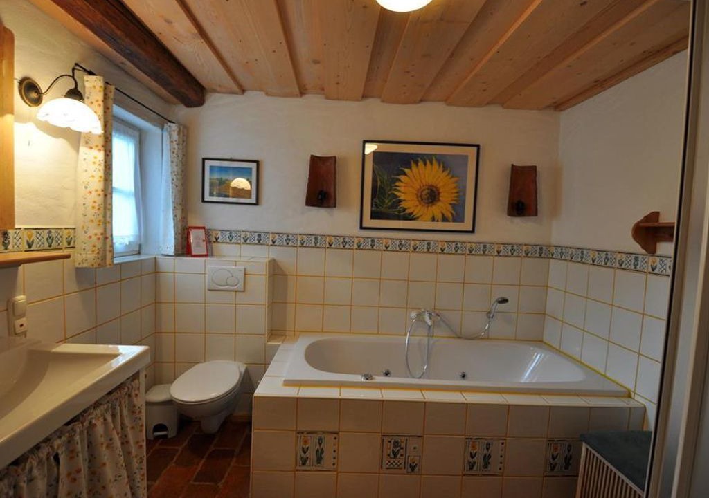 Photo of Bathroom in Harrachberg