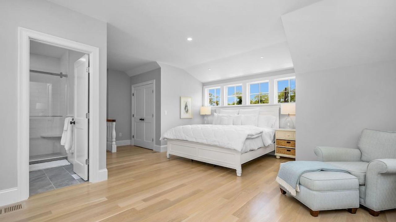 Photo of Bedroom in Chatham