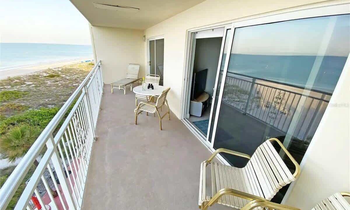 Photo of Patio Balcony in Madeira Beach