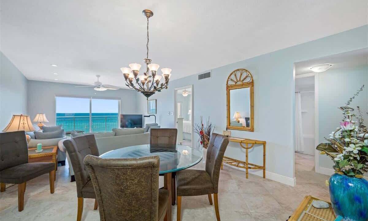 Photo of Bedroom in Madeira Beach