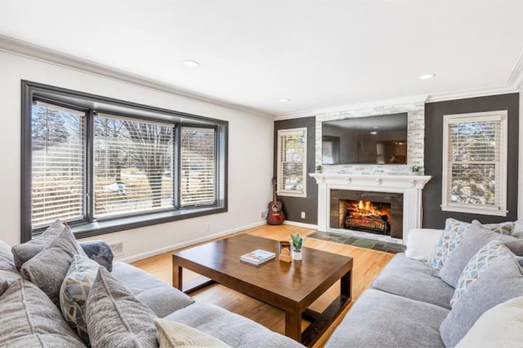 Photo of Livingroom in Grosse Pointe