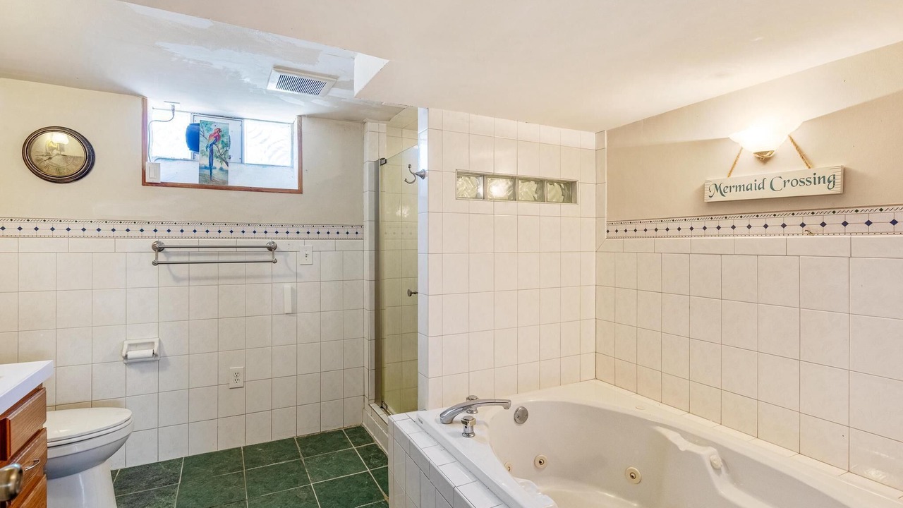Photo of Bathroom in Grosse Pointe