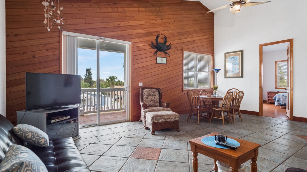 Photo of Livingroom in Flagler Beach