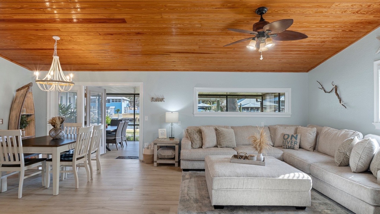 Photo of Livingroom in Homosassa