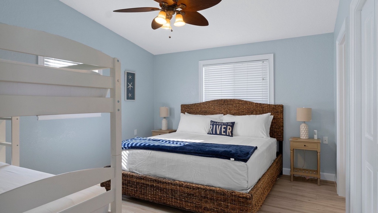 Photo of Bedroom in Homosassa