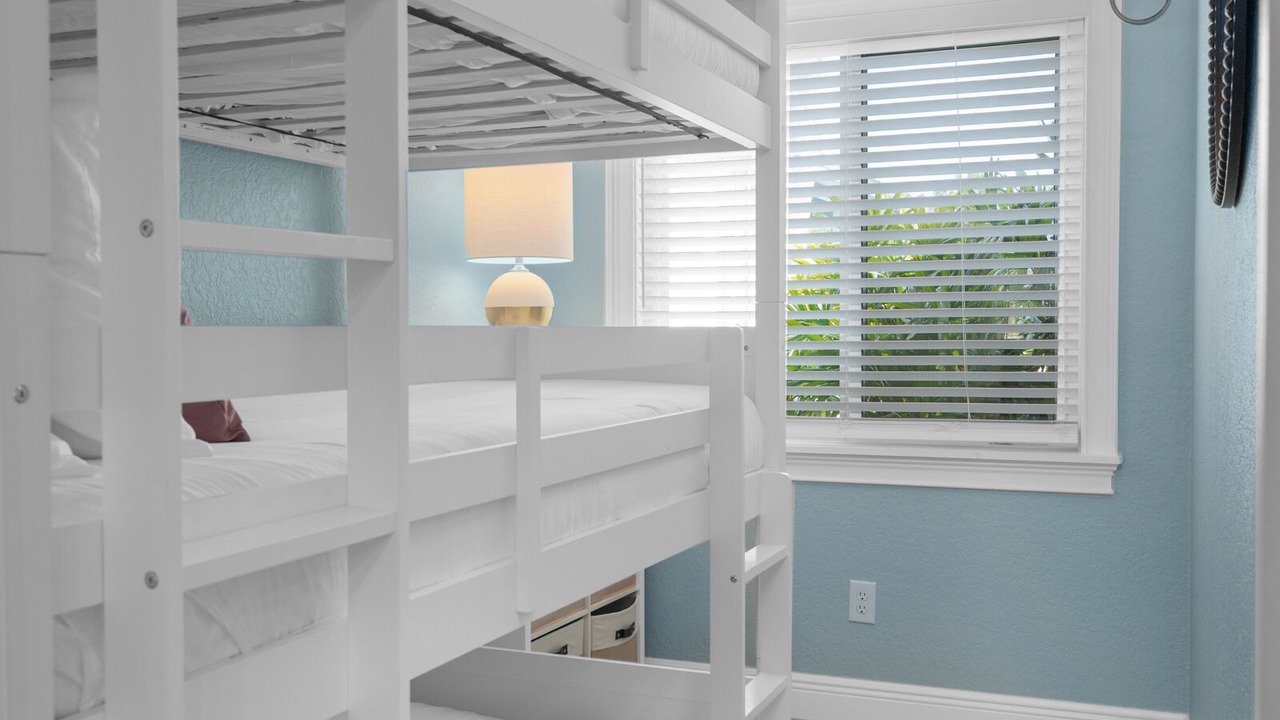 Photo of Bedroom in Homosassa