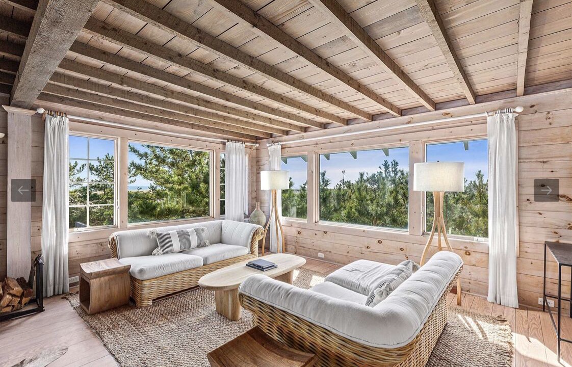 Photo of Livingroom in Westhampton Beach