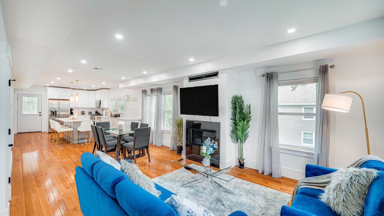 Photo of Livingroom in Milton