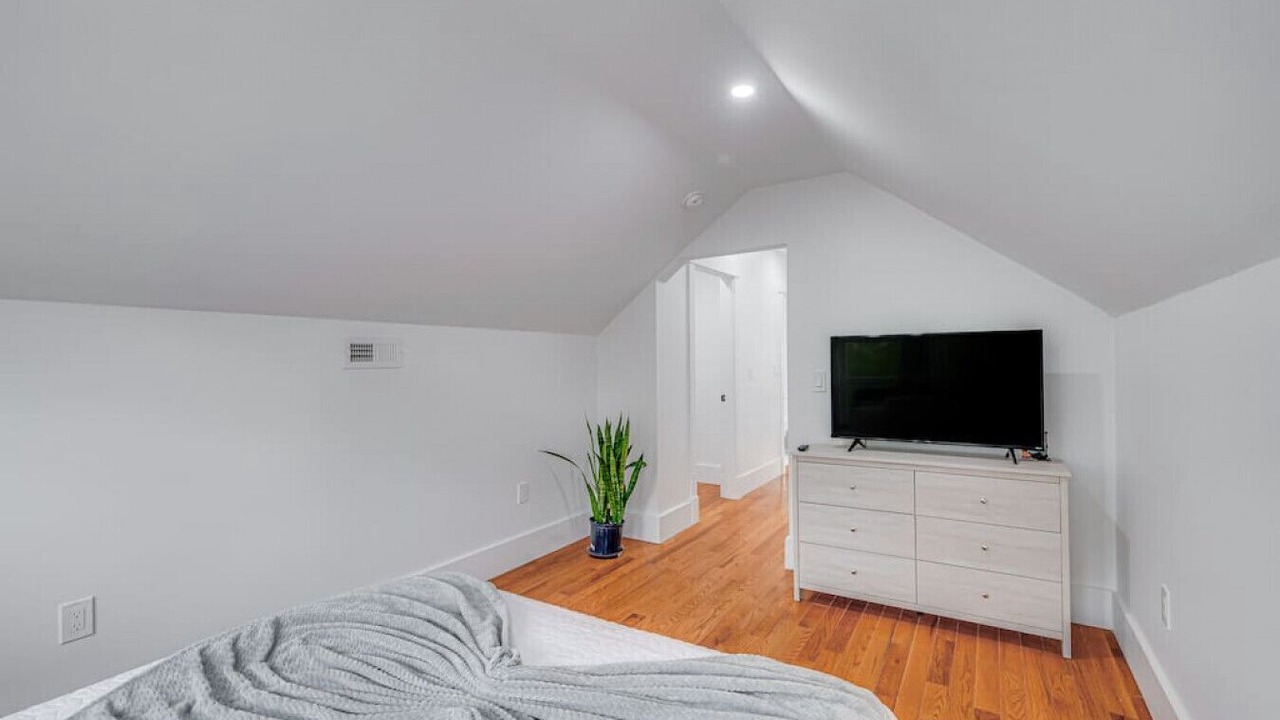 Photo of Bedroom in Milton