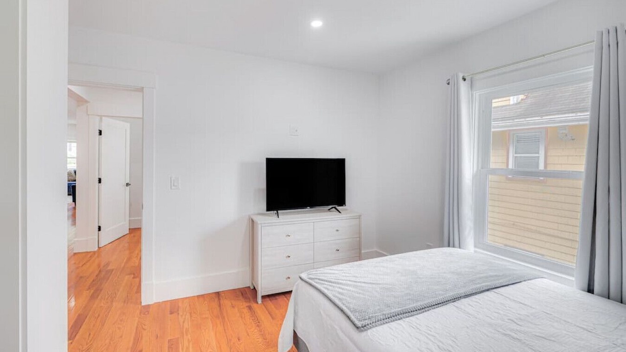 Photo of Bedroom in Milton