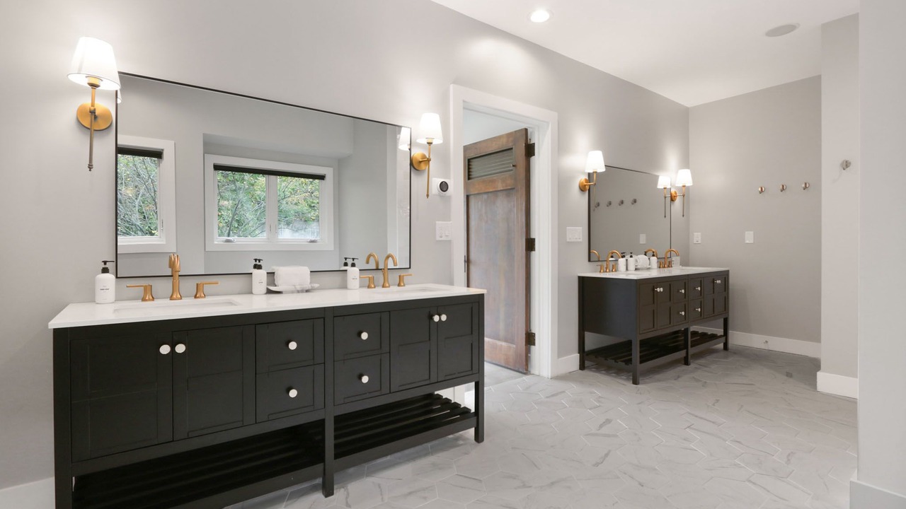 Photo of Bathroom in Berrien Springs