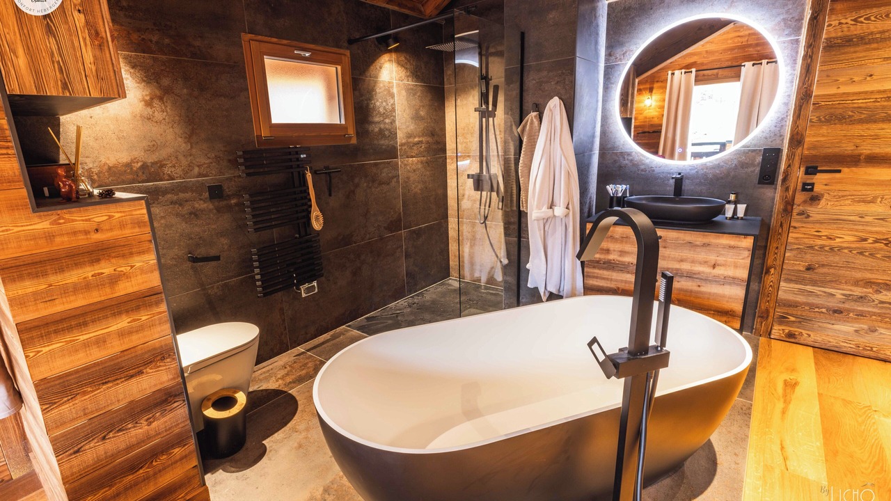 Photo of Bathroom in La Joue du Loup