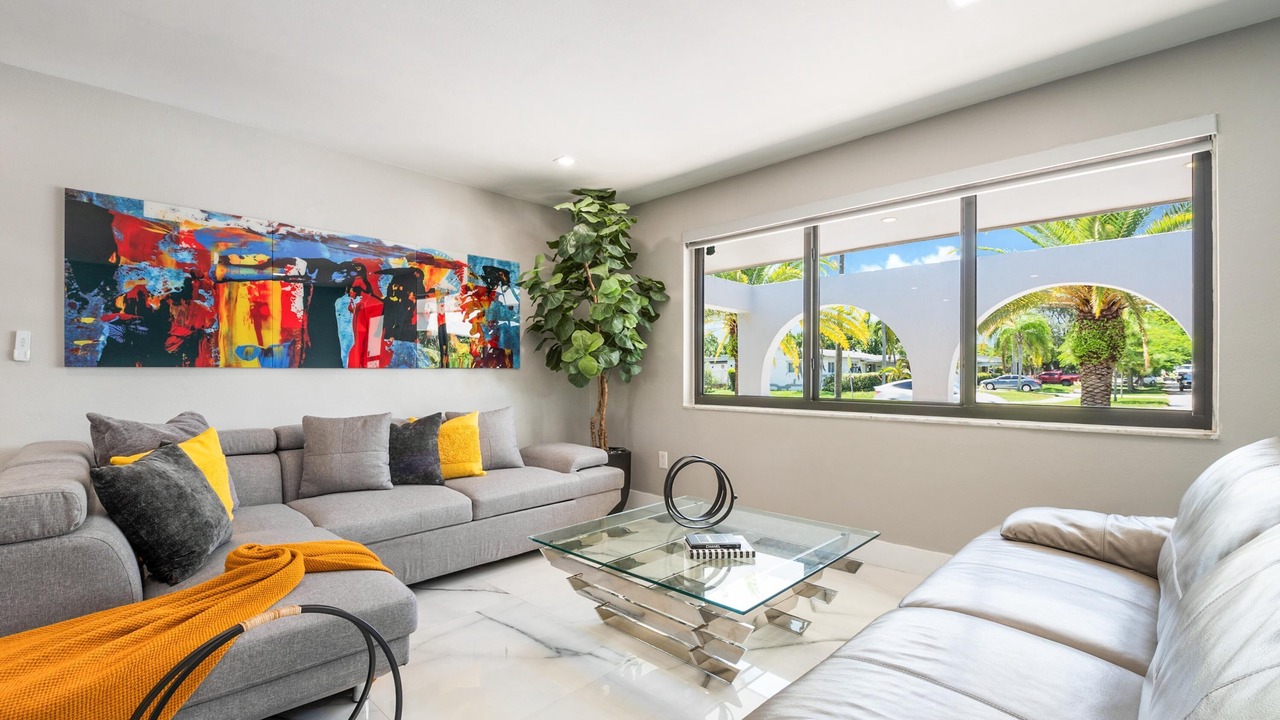 Photo of Livingroom in Cutler Bay