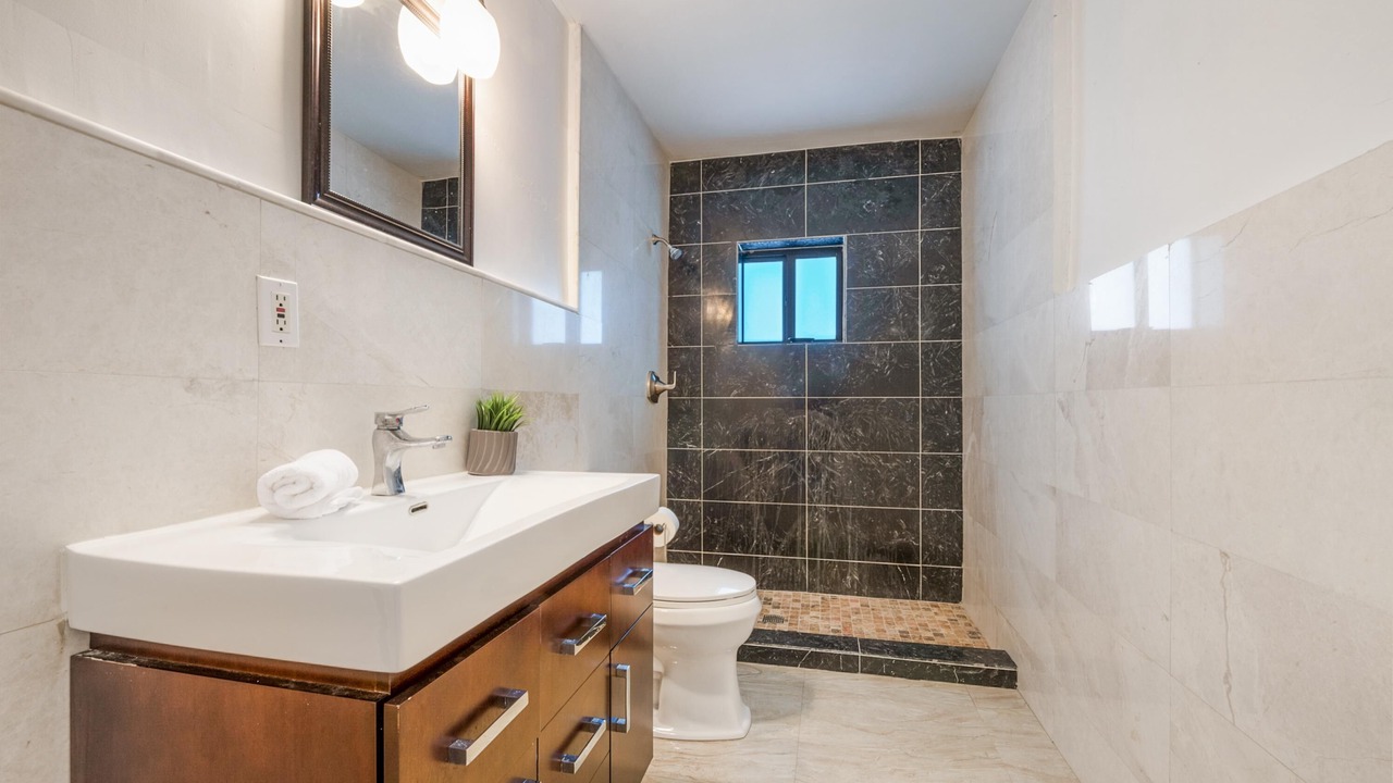 Photo of Bathroom in Cutler Bay