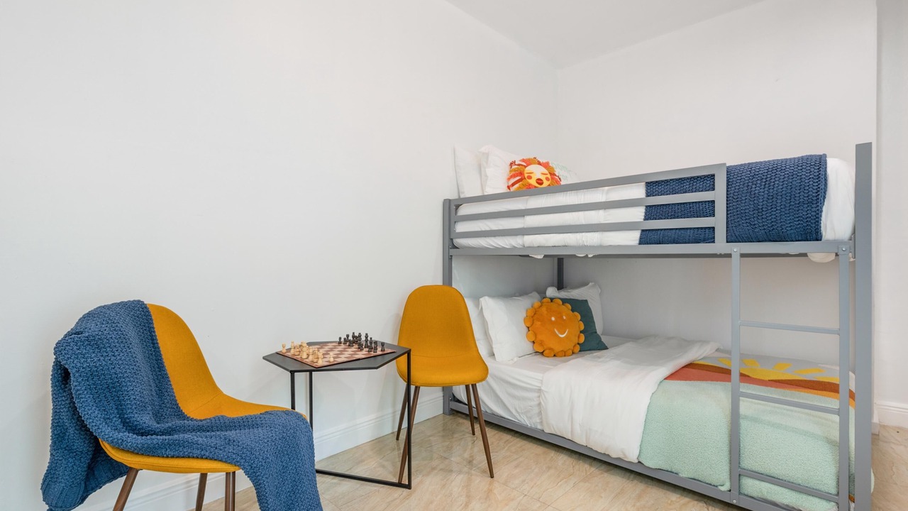 Photo of Bedroom in Cutler Bay