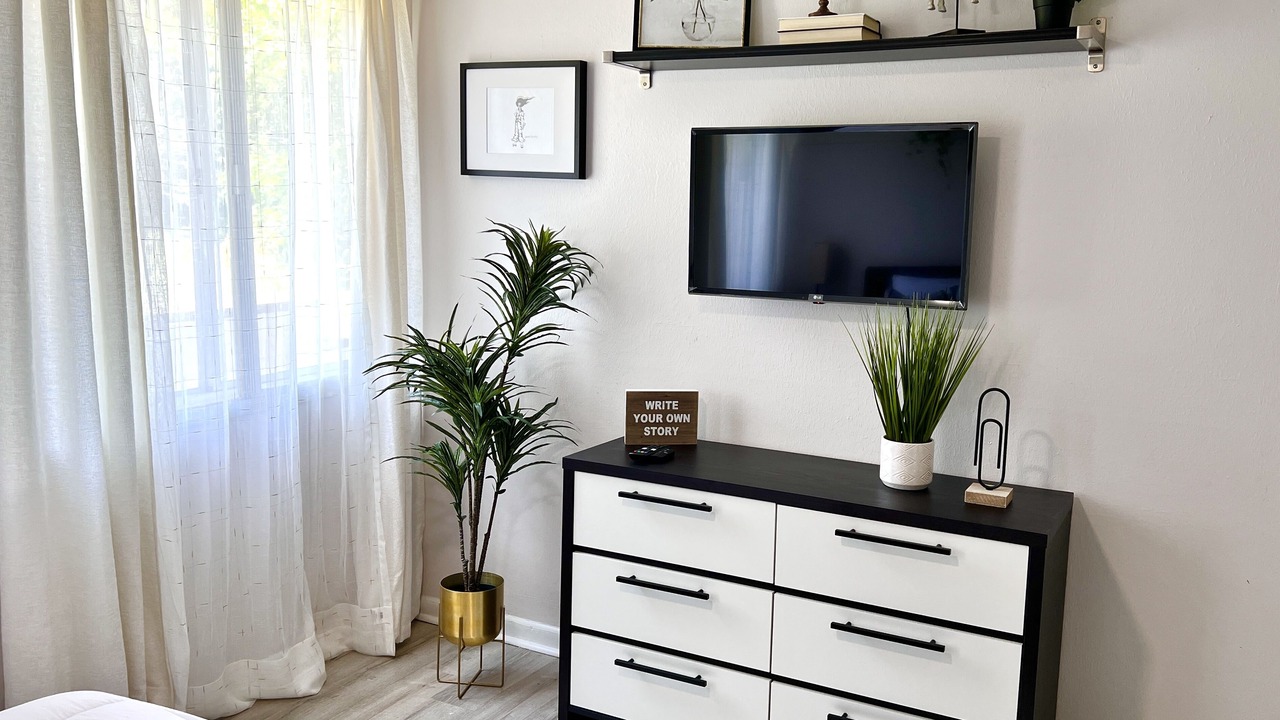 Photo of Bedroom in Tallahassee