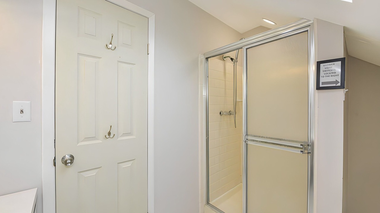 Photo of Bathroom in Lake Grove