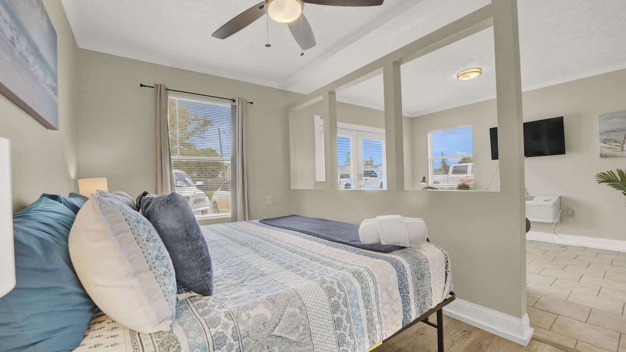 Photo of Bedroom in Lynn Haven