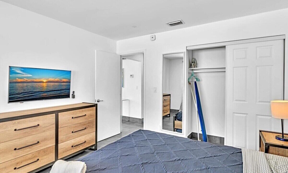 Photo of Bedroom in Davie