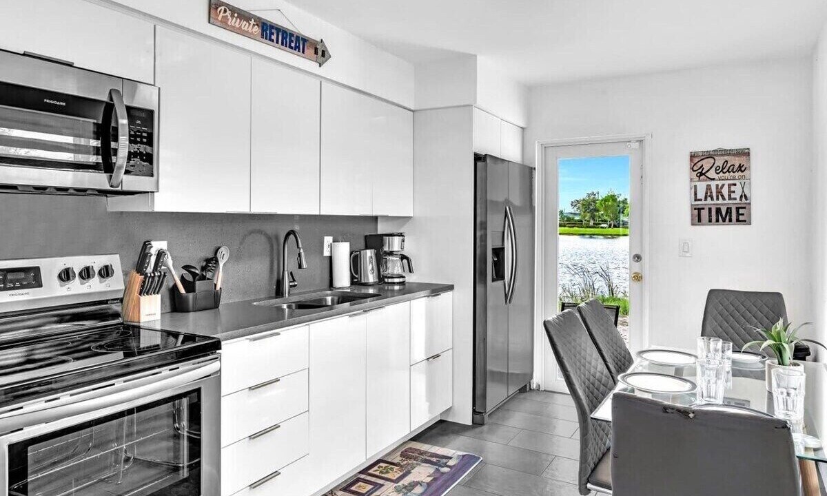 Photo of Kitchen in Davie