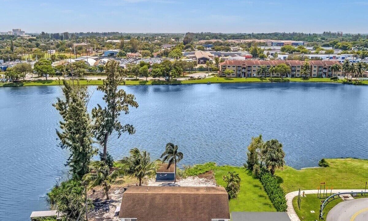 Photo of Outdoor in Davie