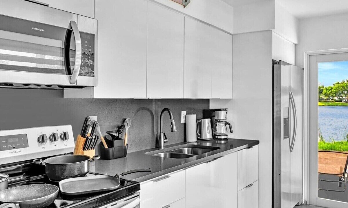 Photo of Kitchen in Davie