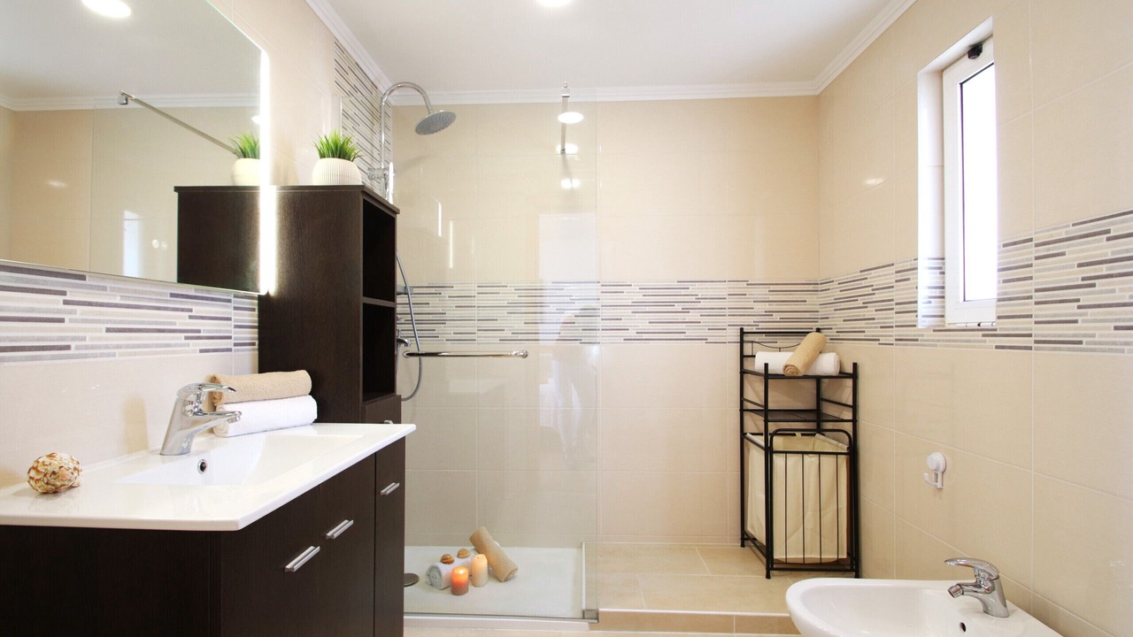 Photo of Bathroom in Carvoeiro