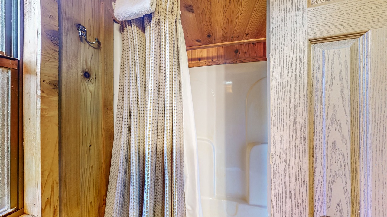 Photo of Bathroom in Hector