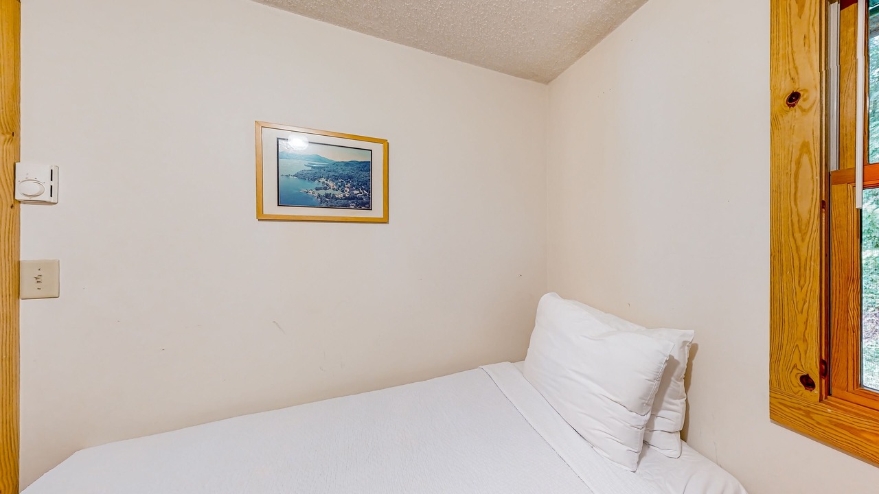 Photo of Bedroom in Silver Bay