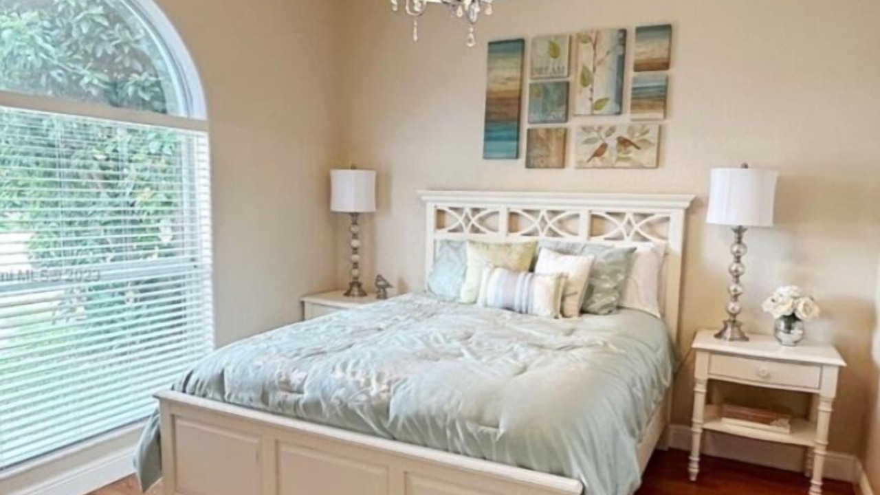 Photo of Bedroom in Homestead
