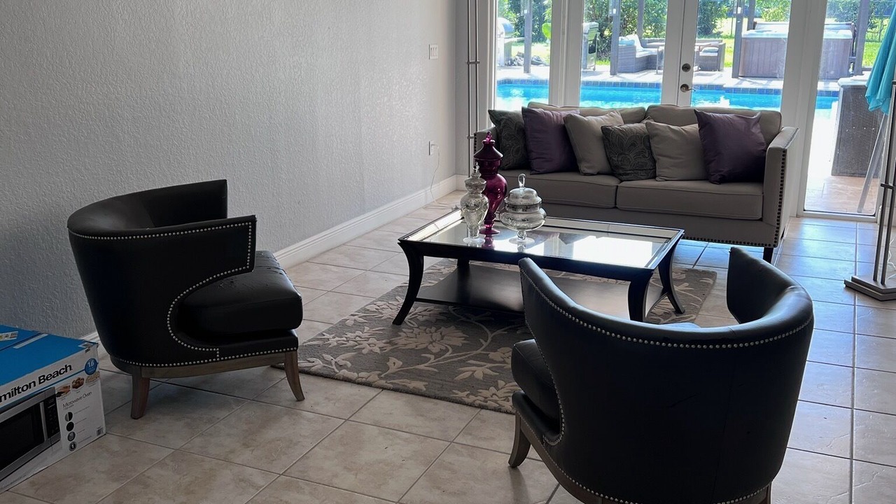 Photo of Livingroom in Homestead
